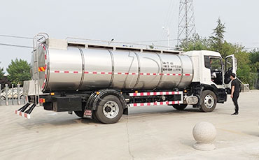 新東鮮奶運輸車如何保障每一滴牛奶的新鮮？